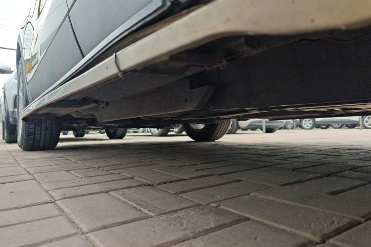 Used Buick Envision 2019 20T Two-Wheel Drive Elite Version China VI Standard Left Side Sill