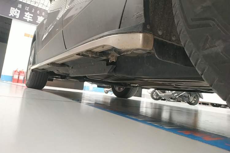 Used Buick Envision 2019 20T Two-Wheel Drive Leading Version China V Standard Left Side Sill