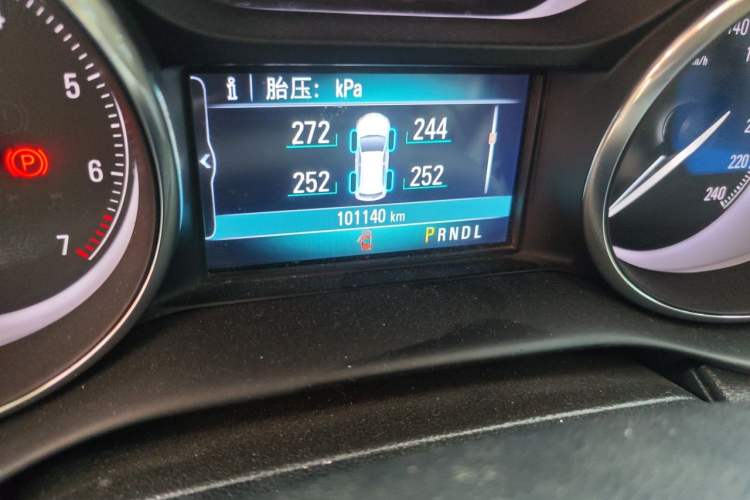 Used Buick Envision 2019 20T Two-Wheel Drive Elite Version China VI Standard Odometer Close Up