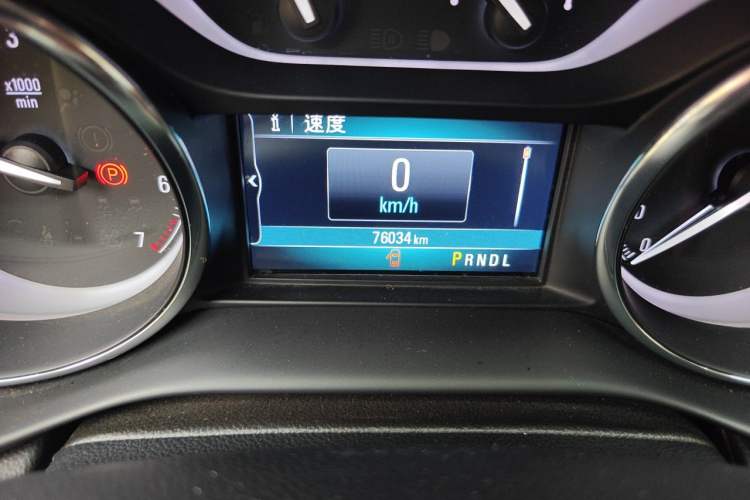 Used Buick Envision 2019 20T Two-Wheel Drive Leading Model China VI Standard Odometer Close Up