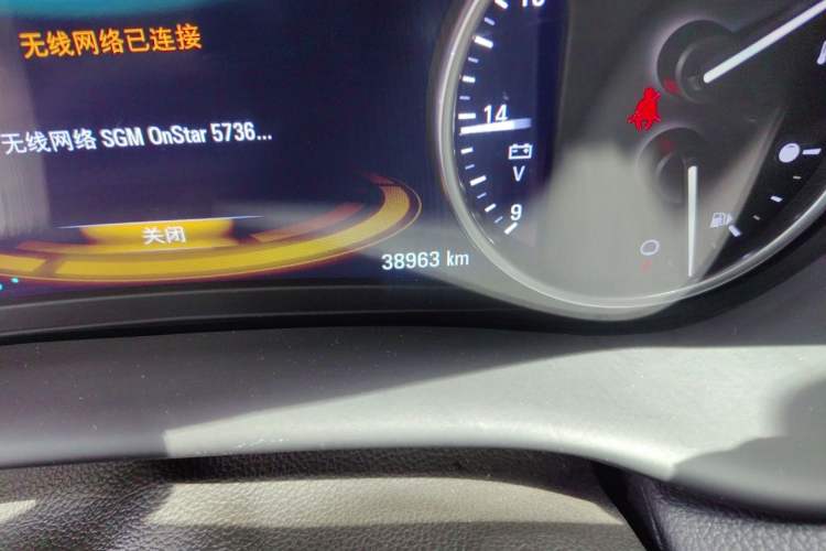 Used Buick Envision 2019 28T 4x4 Luxury Model China VI Standard Odometer Close Up