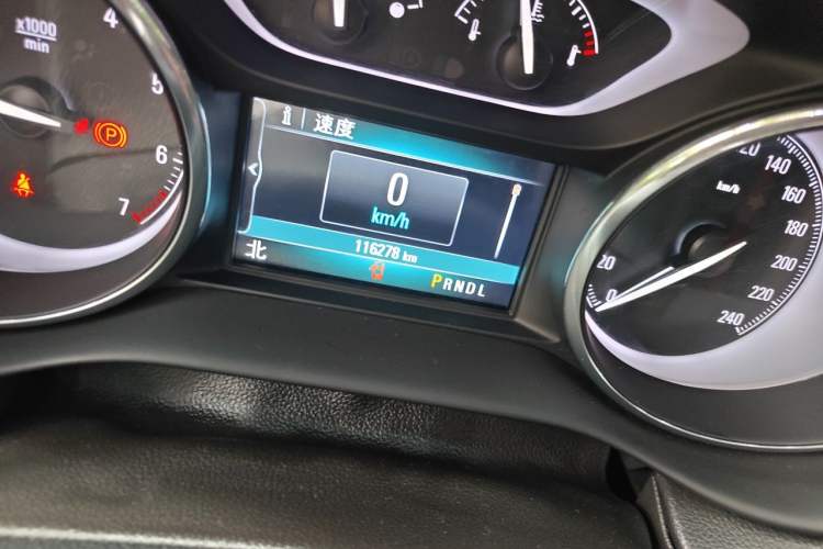 Used Buick Envision 2019 28T 4x4 Elite Version China V Standard Odometer Close Up