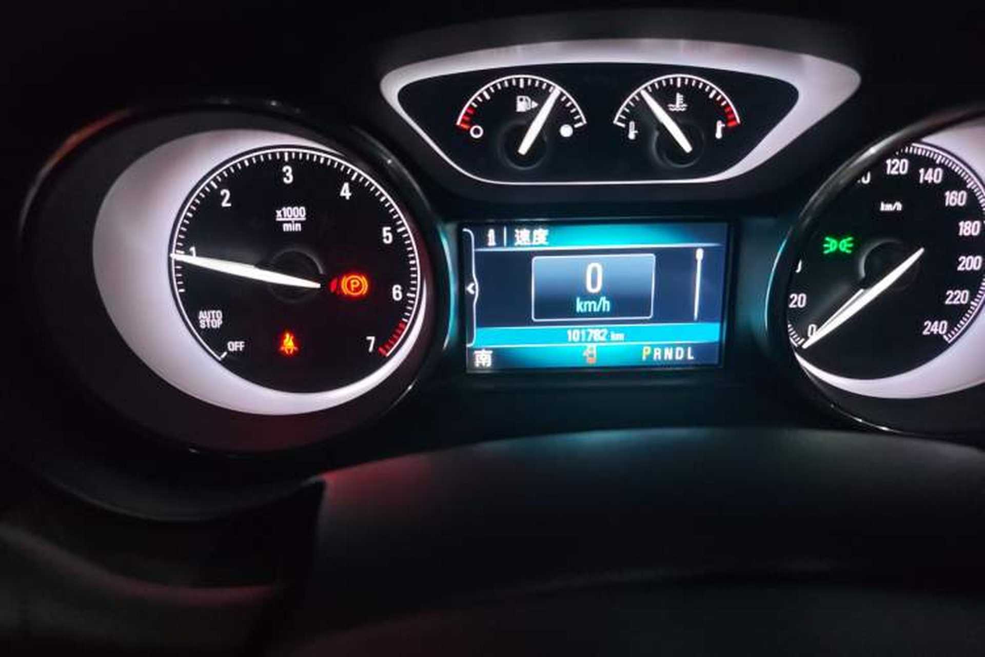 Used Buick Envision 2019 20T Two-Wheel Drive Luxury Version China V Standard Odometer Close Up