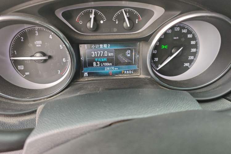 Used Buick Envision 2019 28T Four-Wheel Drive Elite Version China VI Standard Odometer Close Up