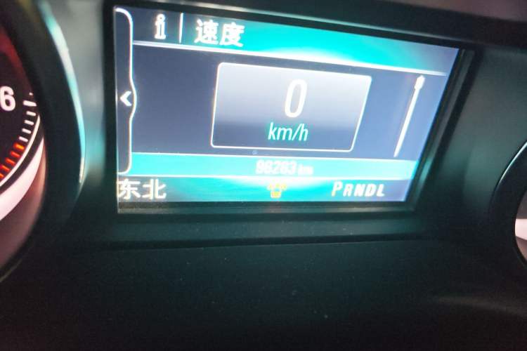 Used Buick Envision 2019 20T Two-Wheel Drive Luxury Version China VI Standard Odometer Close Up