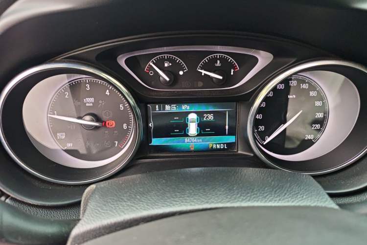Used Buick Envision 2019 20T Two-Wheel Drive Elite Version China V Standard Odometer Close Up