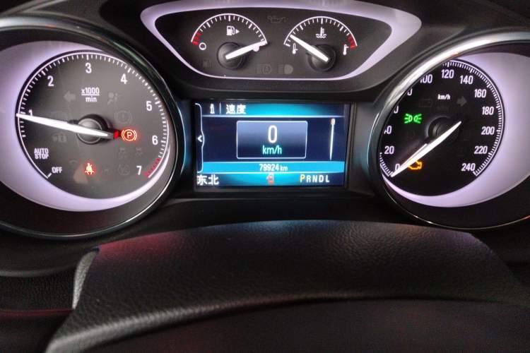 Used Buick Envision 2019 20T Two-Wheel Drive Luxury Version China VI Standard Odometer Close Up