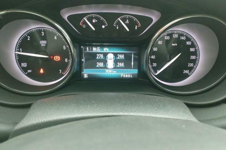 Used Buick Envision 2019 28T 4x4 Elite Version China V Standard Odometer Close Up