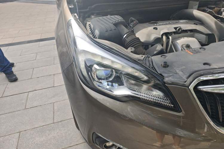 Used Buick Envision 2019 28T Four-Wheel Drive Elite Version China VI Standard Right Front Headlight