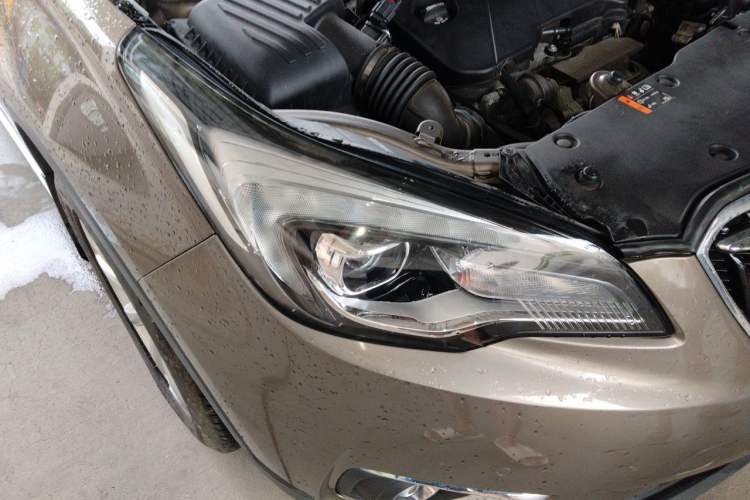Used Buick Envision 2019 20T Two-Wheel Drive Luxury Version China VI Standard Right Front Headlight