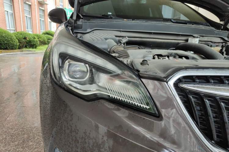 Used Buick Envision 2019 28T Four-Wheel Drive Luxury Version China V Standard Right Front Headlight