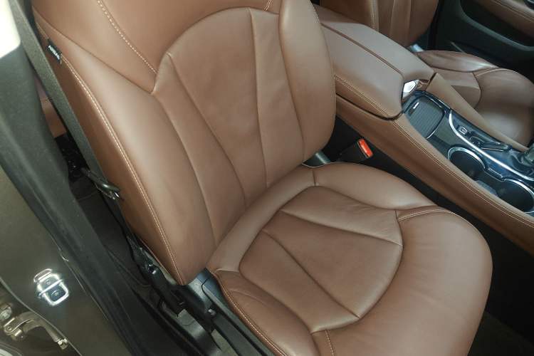 Used Buick Envision 2019 28T Four-Wheel Drive Elite Version China VI Standard Right Front Seat