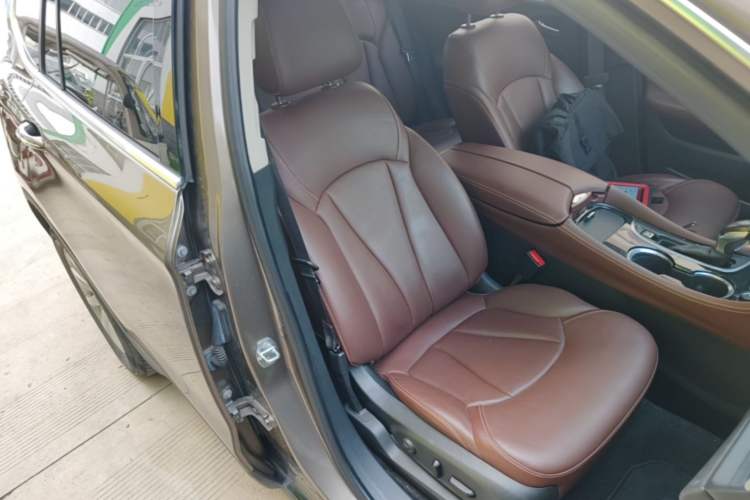 Used Buick Envision 2019 20T Two-Wheel Drive Luxury Version China VI Standard Right Front Seat