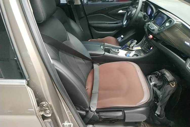 Used Buick Envision 2019 20T Two-Wheel Drive Leading Version China V Standard Right Front Seat