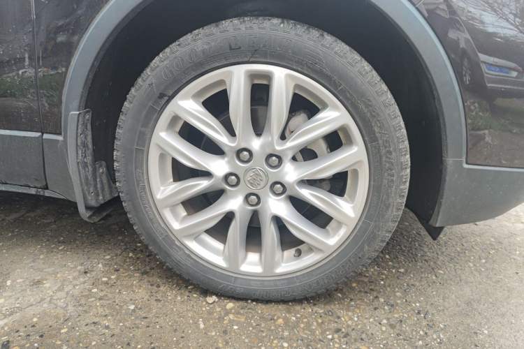 Used Buick Envision 2019 28T 4x4 Luxury Model China VI Standard Right Front Wheel Hub