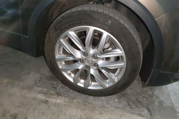 Used Buick Envision 2019 28T 4x4 Luxury Model China VI Standard Right Front Wheel Hub