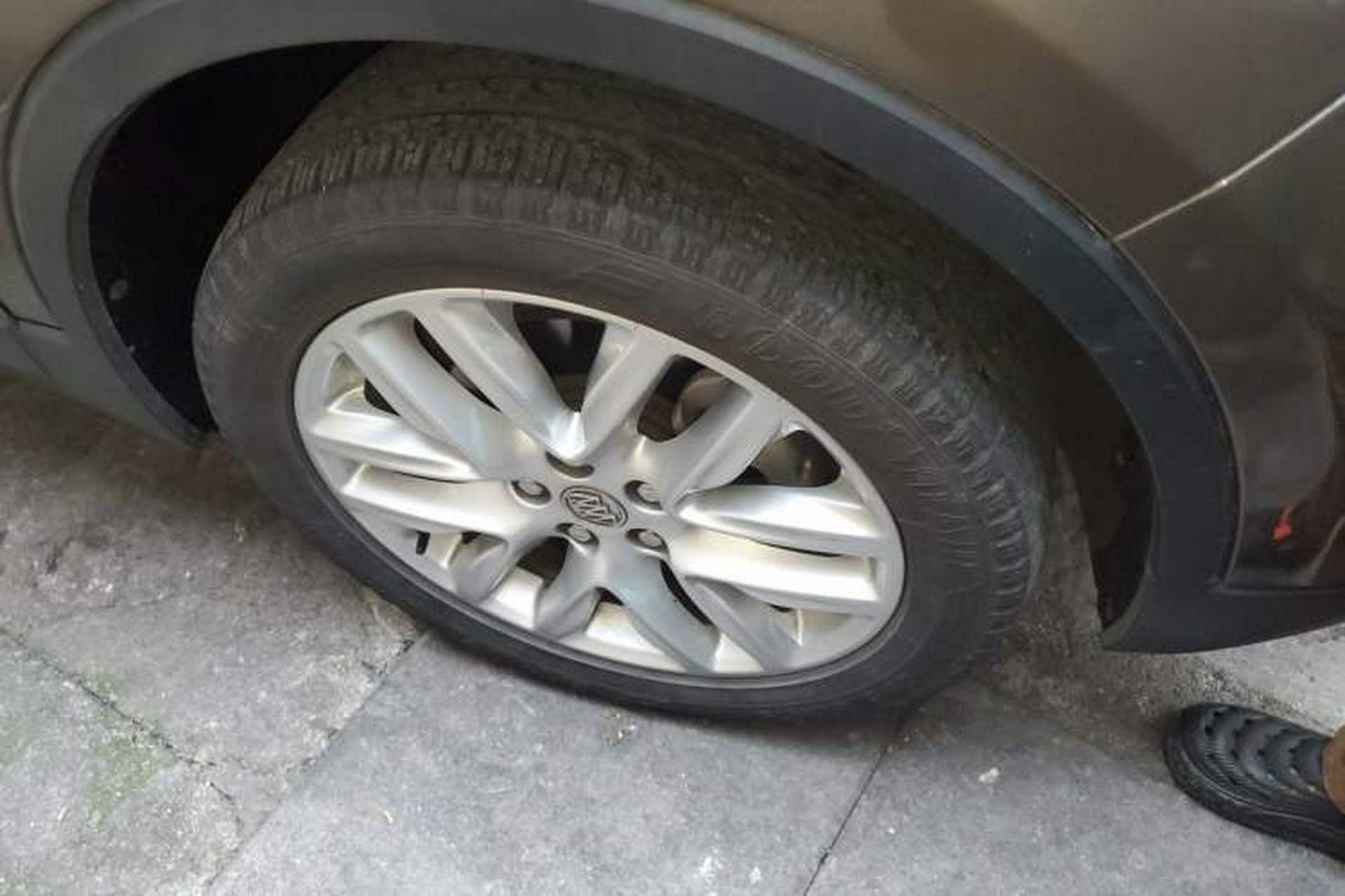 Used Buick Envision 2019 28T 4x4 Elite Version China V Standard Right Front Wheel Hub