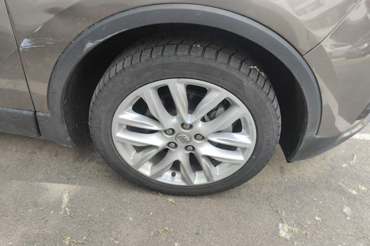 Used Buick Envision 2019 28T Four-Wheel Drive Elite Version China VI Standard Right Front Wheel Hub