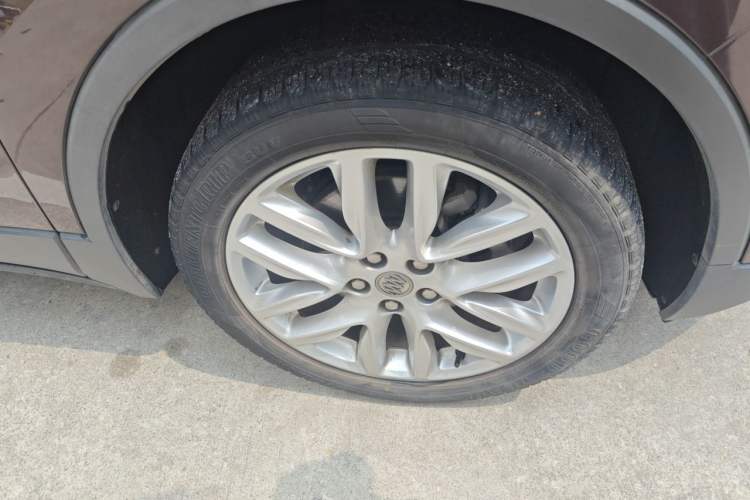 Used Buick Envision 2019 28T 4x4 Elite Version China V Standard Right Front Wheel Hub