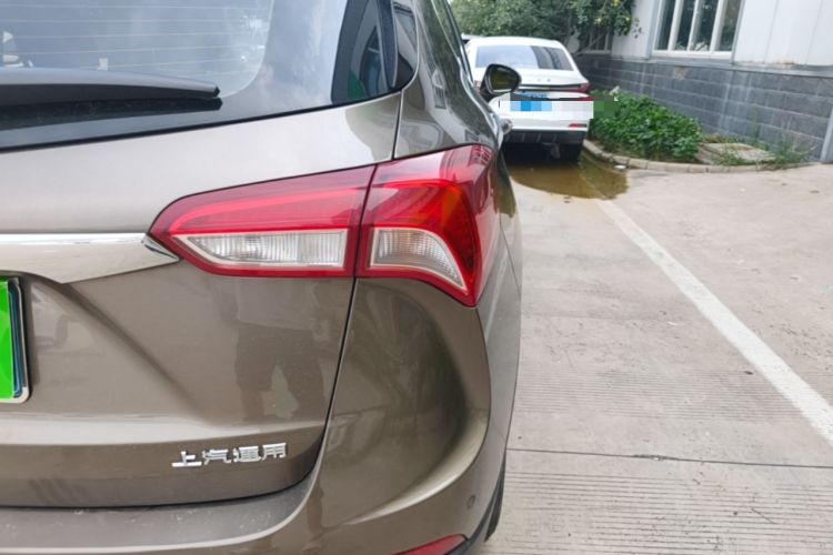 Used Buick Envision 2019 20T Two-Wheel Drive Luxury Version China VI Standard Right Rear Taillight