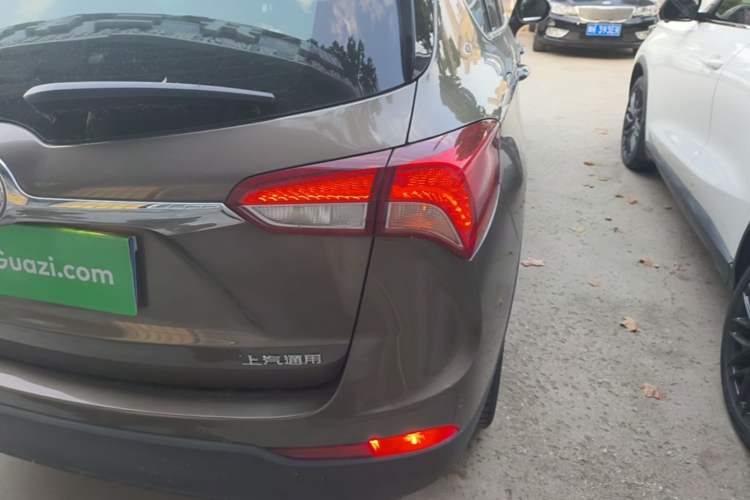 Used Buick Envision 2019 28T 4x4 Elite Version China V Standard Right Rear Taillight