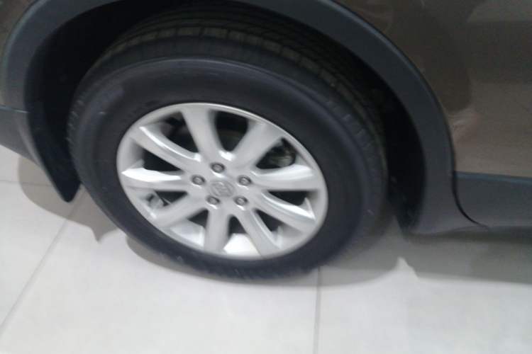 Used Buick Envision 2019 20T Two-Wheel Drive Luxury Version China VI Standard Right Rear Wheel Hub
