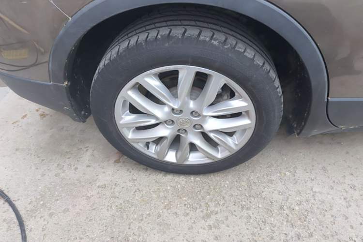 Used Buick Envision 2019 28T 4x4 Elite Version China V Standard Right Rear Wheel Hub