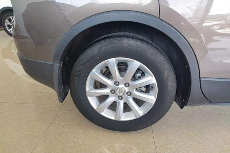Used Buick Envision 2019 20T Two-Wheel Drive Elite Version China V Standard Right Rear Wheel Hub