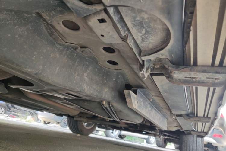 Used Buick Envision 2019 20T Two-Wheel Drive Elite Version China VI Standard Right Side Sill