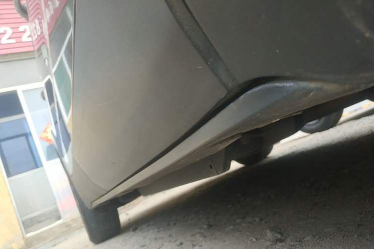 Used Buick Envision 2019 20T Two-Wheel Drive Elite Version China V Standard Right Side Sill