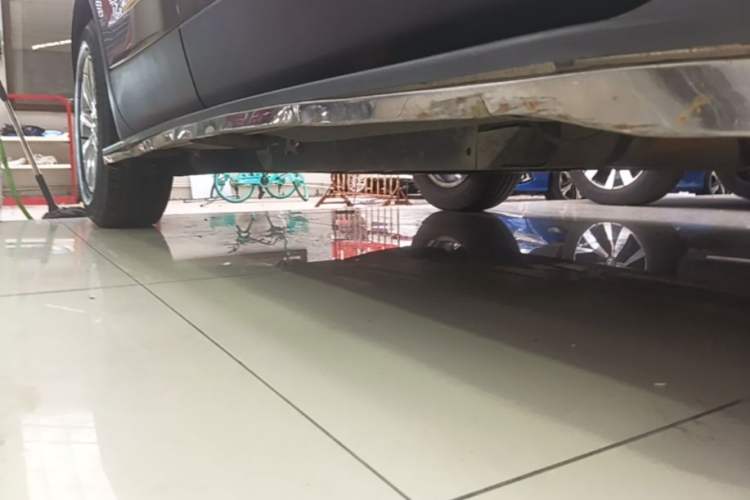 Used Buick Envision 2019 20T Two-Wheel Drive Leading Model China VI Standard Right Side Sill