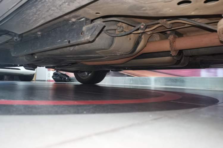 Used Buick Envision 2019 28T 4x4 Elite Version China V Standard Right Side Sill
