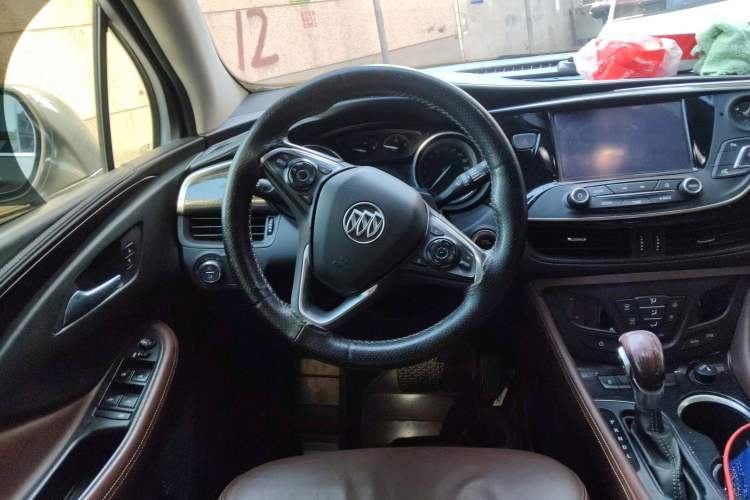 Used Buick Envision 2019 20T Two-Wheel Drive Luxury Version China V Standard Steering Wheel