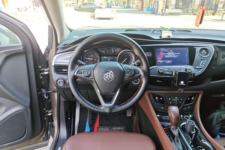 Used Buick Envision 2019 20T Two-Wheel Drive Luxury Version China VI Standard Steering Wheel