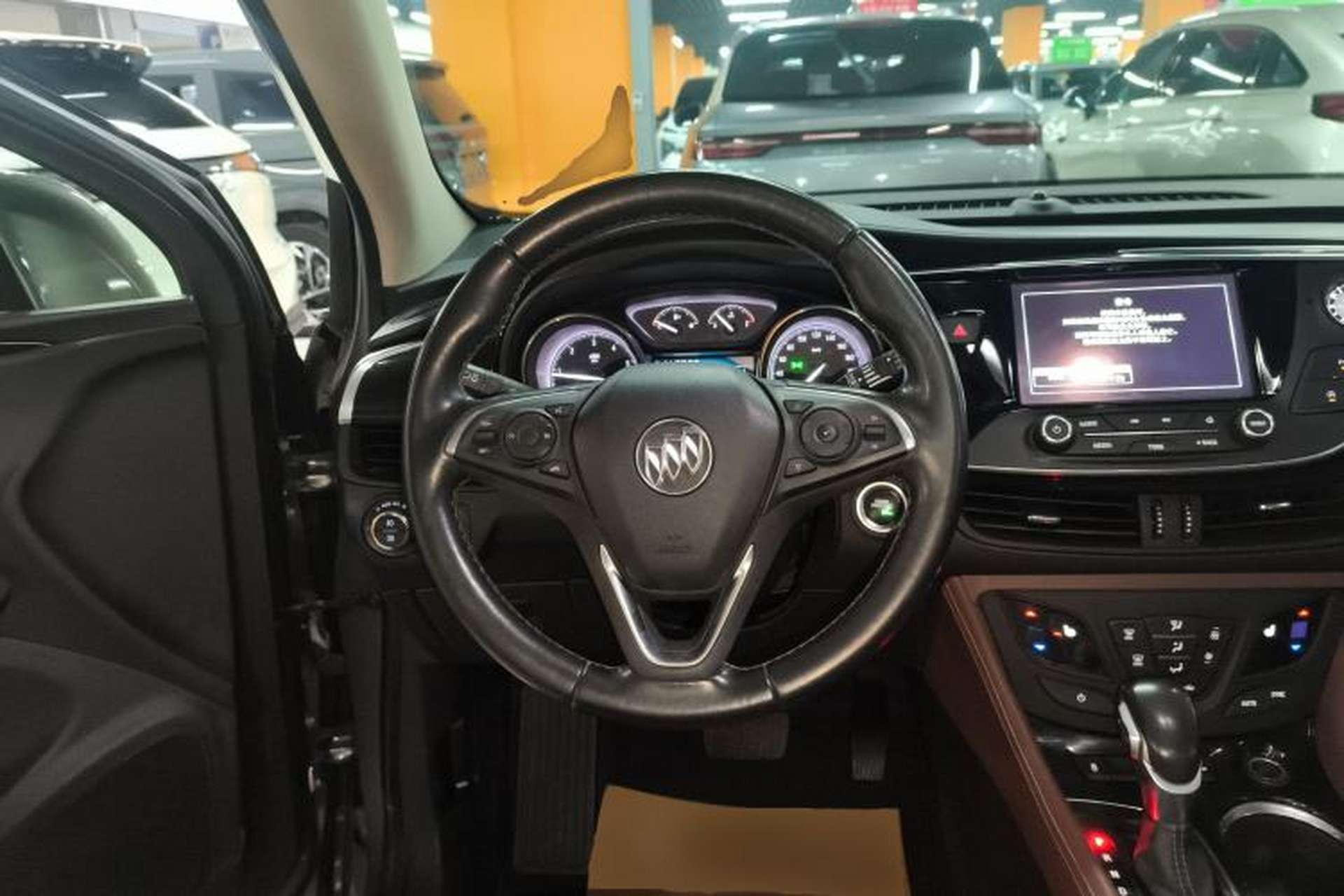 Used Buick Envision 2019 28T 4x4 Elite Version China V Standard Steering Wheel