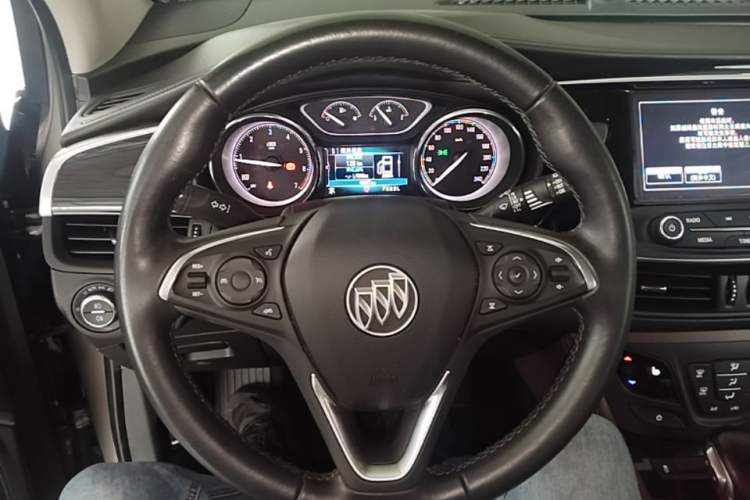Used Buick Envision 2019 20T Two-Wheel Drive Luxury Version China VI Standard Steering Wheel