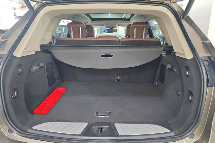 Used Buick Envision 2019 28T Four-Wheel Drive Elite Version China VI Standard Trunk