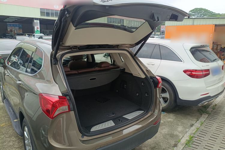 Used Buick Envision 2019 20T Two-Wheel Drive Luxury Version China VI Standard Trunk