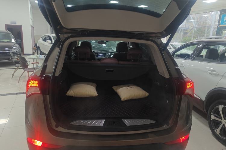 Used Buick Envision 2019 28T Four-Wheel Drive Elite Version China VI Standard Trunk