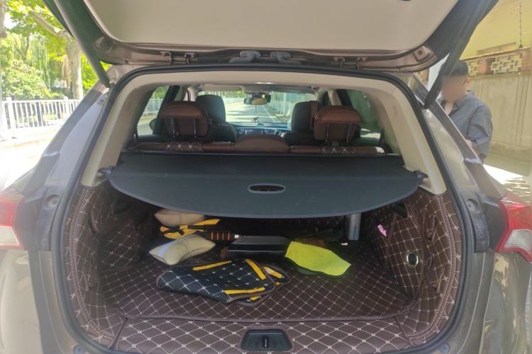 Used Buick Envision 2019 28T 4x4 Luxury Model China VI Standard Trunk