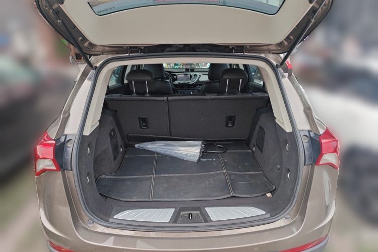 Used Buick Envision 2019 20T Two-Wheel Drive Elite Version China VI Standard Trunk