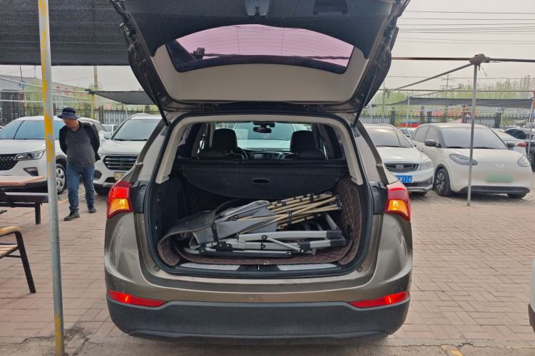 Used Buick Envision 2019 20T Two-Wheel Drive Elite Version China VI Standard Trunk