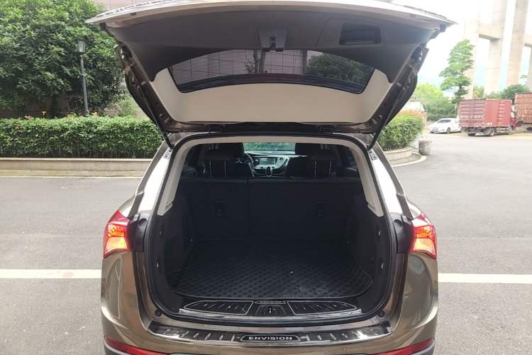 Used Buick Envision 2019 20T Two-Wheel Drive Leading Version China V Standard Trunk