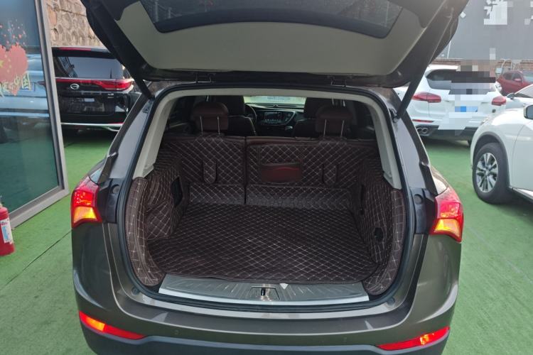Used Buick Envision 2019 20T Two-Wheel Drive Luxury Version China VI Standard Trunk