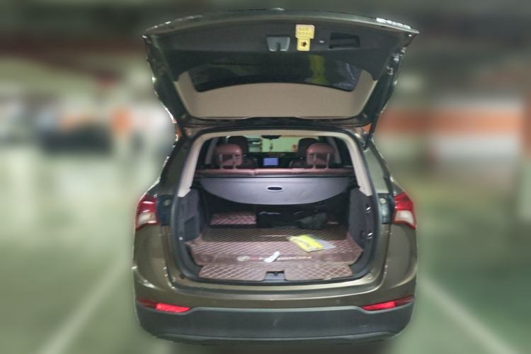 Used Buick Envision 2019 20T Two-Wheel Drive Luxury Version China VI Standard Trunk