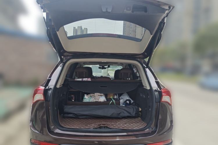 Used Buick Envision 2019 28T 4x4 Elite Version China V Standard Trunk
