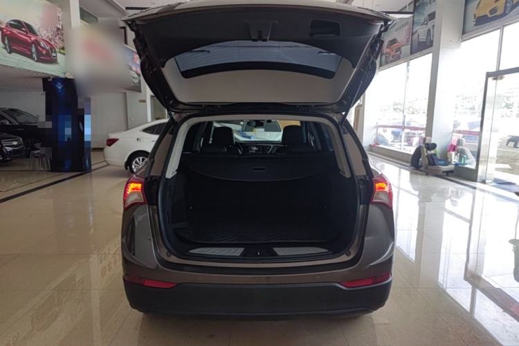 Used Buick Envision 2019 20T Two-Wheel Drive Elite Version China V Standard Trunk