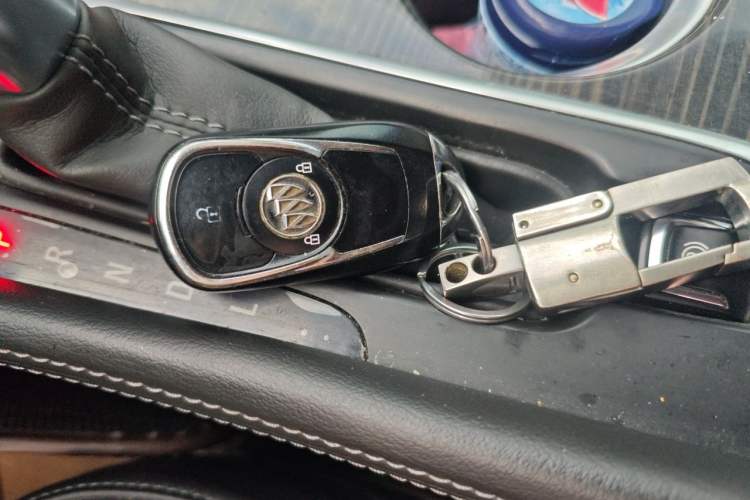 Used Buick Envision 2019 20T Two-Wheel Drive Elite Version China VI Standard Vehicle Key