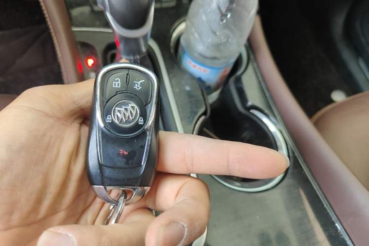 Used Buick Envision 2019 28T 4x4 Elite Version China V Standard Vehicle Key