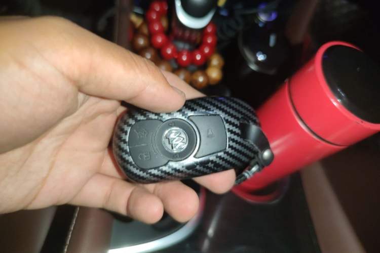 Used Buick Envision 2019 28T 4x4 Luxury Model China VI Standard Vehicle Key